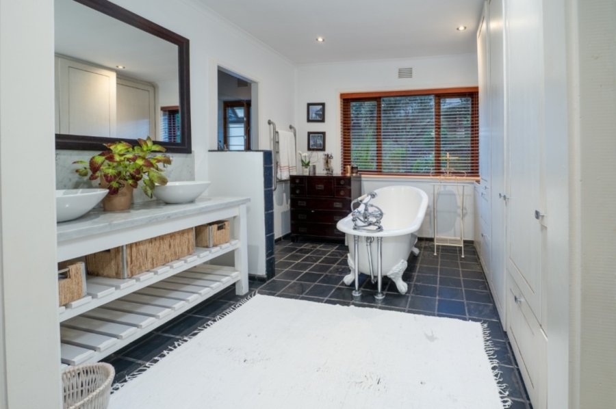 3 Bedroom Property for Sale in Paradise Western Cape